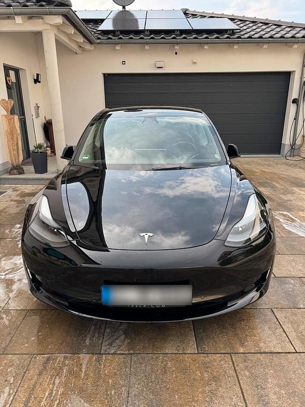 Gebraucht Tesla Model 3 208 kW (283 PS) 2022 Schwarz Limousine