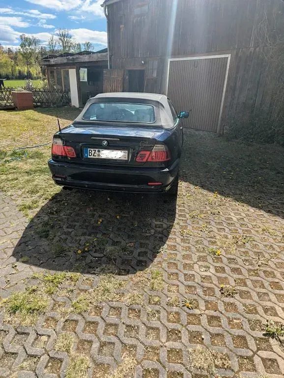Gebraucht BMW 325 Cabriolet Sport Line 192 PS (141 kW) 2002 Blau Cabrio
