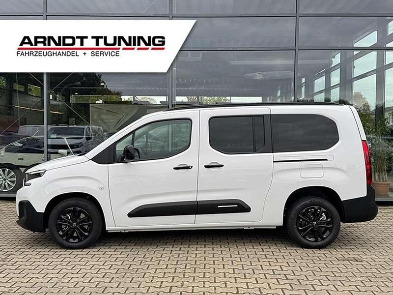 Neu Citroën Berlingo 131 PS (96 kW) 2025 Eisweiß (sonderlackierung) Van / Kleinbus