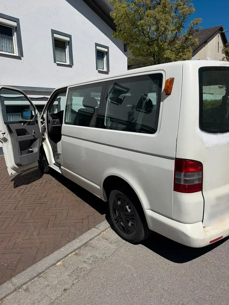 Usata VW Transporter 63 CV (46 kW) 2004 Bianco Furgone