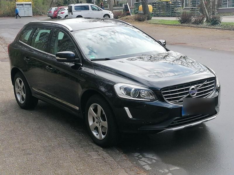 Gebraucht Volvo XC60 Summum 190 PS (139 kW) 2016 Schwarz SUV