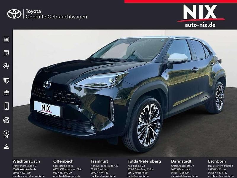 Mysticschwarz / weiß Gebraucht 2021 Toyota Yaris Cross Elegant SUV | 24.870 € (Fairer Preis) - Bild 1/4