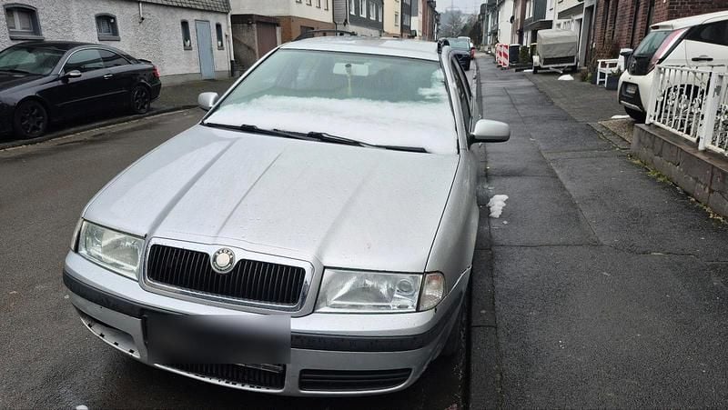 Silber Gebraucht 2006 Skoda Octavia Kombi | 700 € (Guter Preis) - Bild 1/4