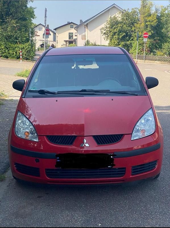 Rot Gebraucht 2004 Mitsubishi Colt Kleinwagen | 2.222 € (Fairer Preis) - Bild 1/4