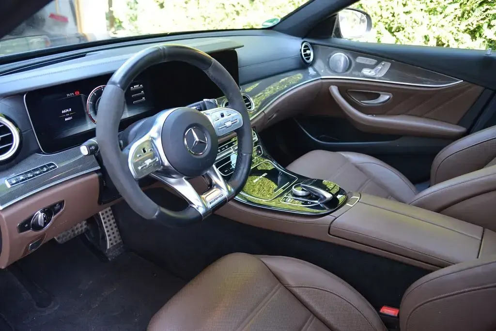 Gebraucht Mercedes E63 AMG AMG 571 PS (419 kW) 2018 Blau Limousine