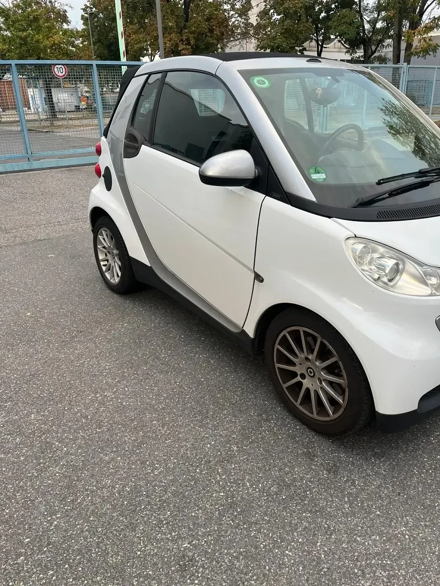 Gebraucht Smart ForTwo Cabrio 71 PS (52 kW) 2008 Weiß Cabrio