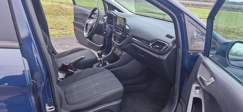 Gebraucht Ford Fiesta S 101 PS (74 kW) 2019 Blau metalic Kleinwagen