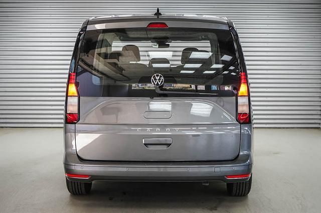 Indiumgrau metallic (x3) indiumgrau metallic (x3) Neu 2025 VW Caddy Maxi Life Van / Kleinbus | 36.901 € (Guter Preis) - Bild 1/4