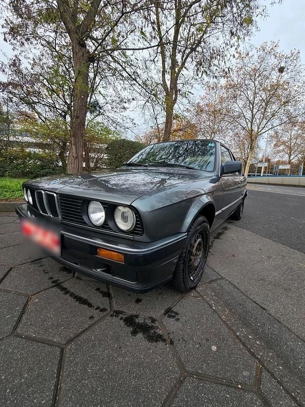 Gebraucht BMW 316 Basis 102 PS (75 kW) 1987 Grün Cabrio