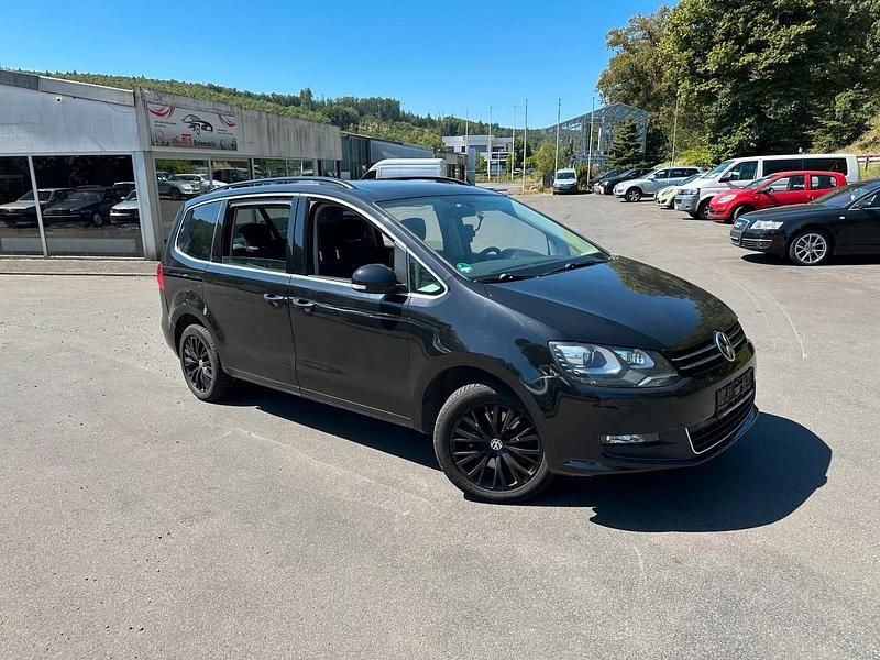 Schwarz Gebraucht 2015 VW Sharan Van / Kleinbus | 12.999 € (Superpreis) - Bild 1/4