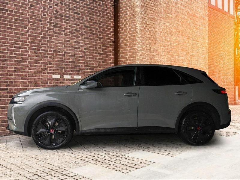 Gebraucht DS Automobiles DS7 Crossback Performance 131 PS (96 kW) 2023 Grau SUV