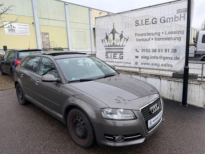 Gebraucht Audi A3 Sportback Ambition 160 PS (117 kW) 2012 Grau Kleinwagen