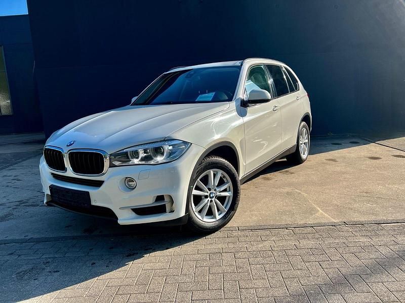 Weiß Gebraucht 2015 BMW X5 Performance SUV | 21.550 € (Guter Preis) - Bild 1/4