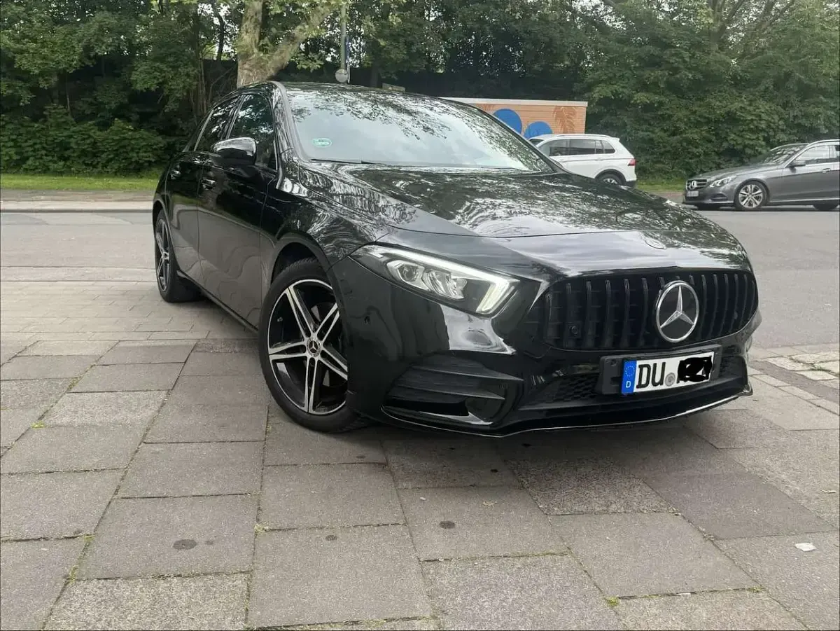 Gebraucht Mercedes A220 190 PS (139 kW) 2019 Schwarz Kleinwagen