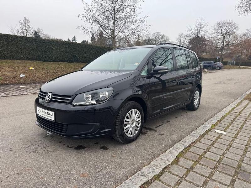 Schwarz Gebraucht 2013 VW Touran Trendline Van / Kleinbus | 4.190 € (Superpreis) - Bild 1/4