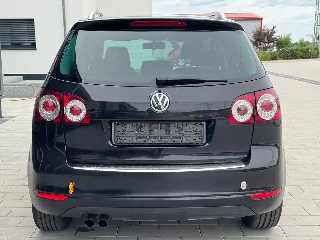 Gebraucht VW Golf Plus Cross Team 122 PS (89 kW) 2011 Schwarz Limousine