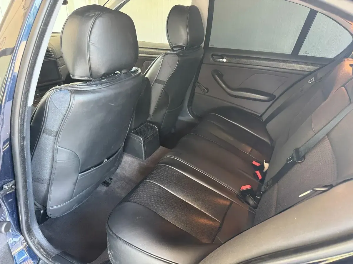 Gebraucht BMW 320 170 PS (125 kW) 2002 Blau Limousine