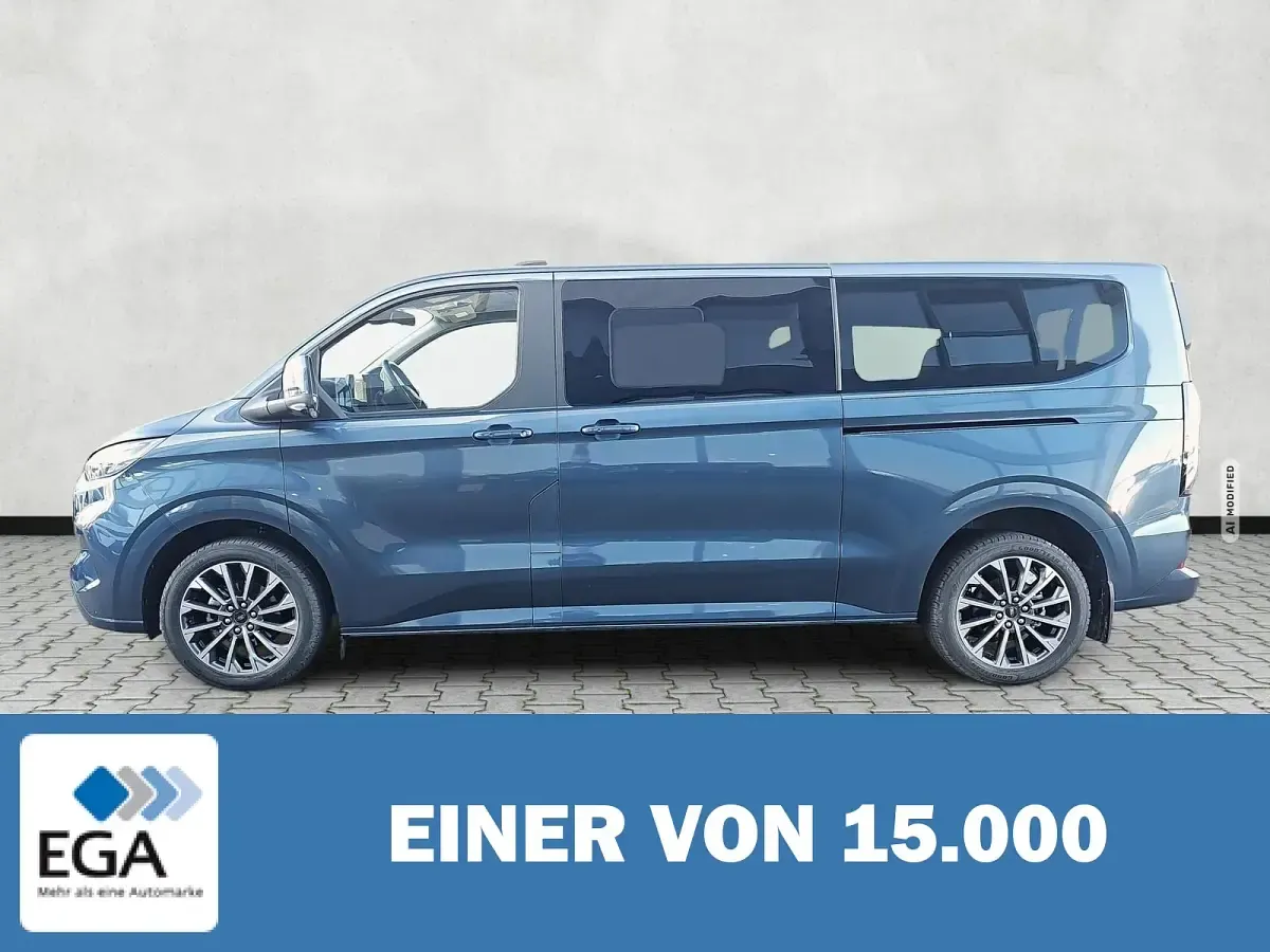 Neu Ford Tourneo Custom Titanium X 150 PS (110 kW) 2025 Metallic Van