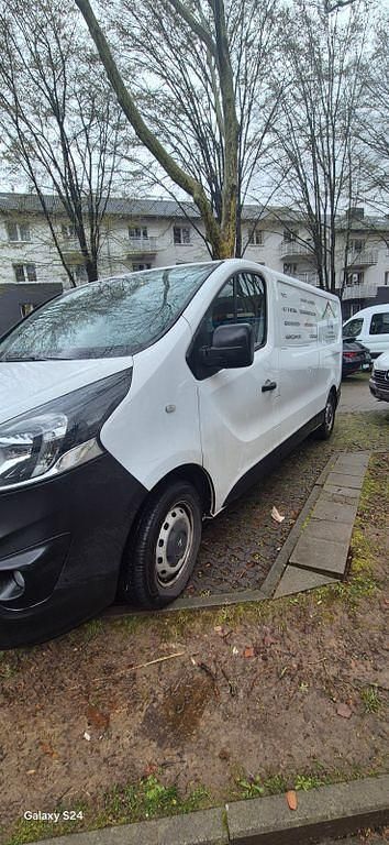 Gebraucht Opel Vivaro 145 PS (106 kW) 2019 Schwarz Van / Kleinbus