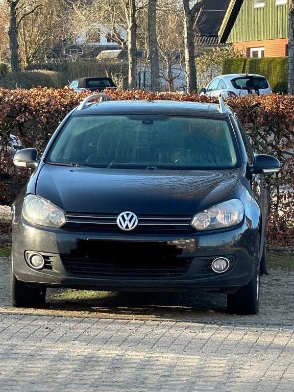 Gebraucht VW Golf VI Comfortline 105 PS (77 kW) 2010 Schwarz Kleinwagen
