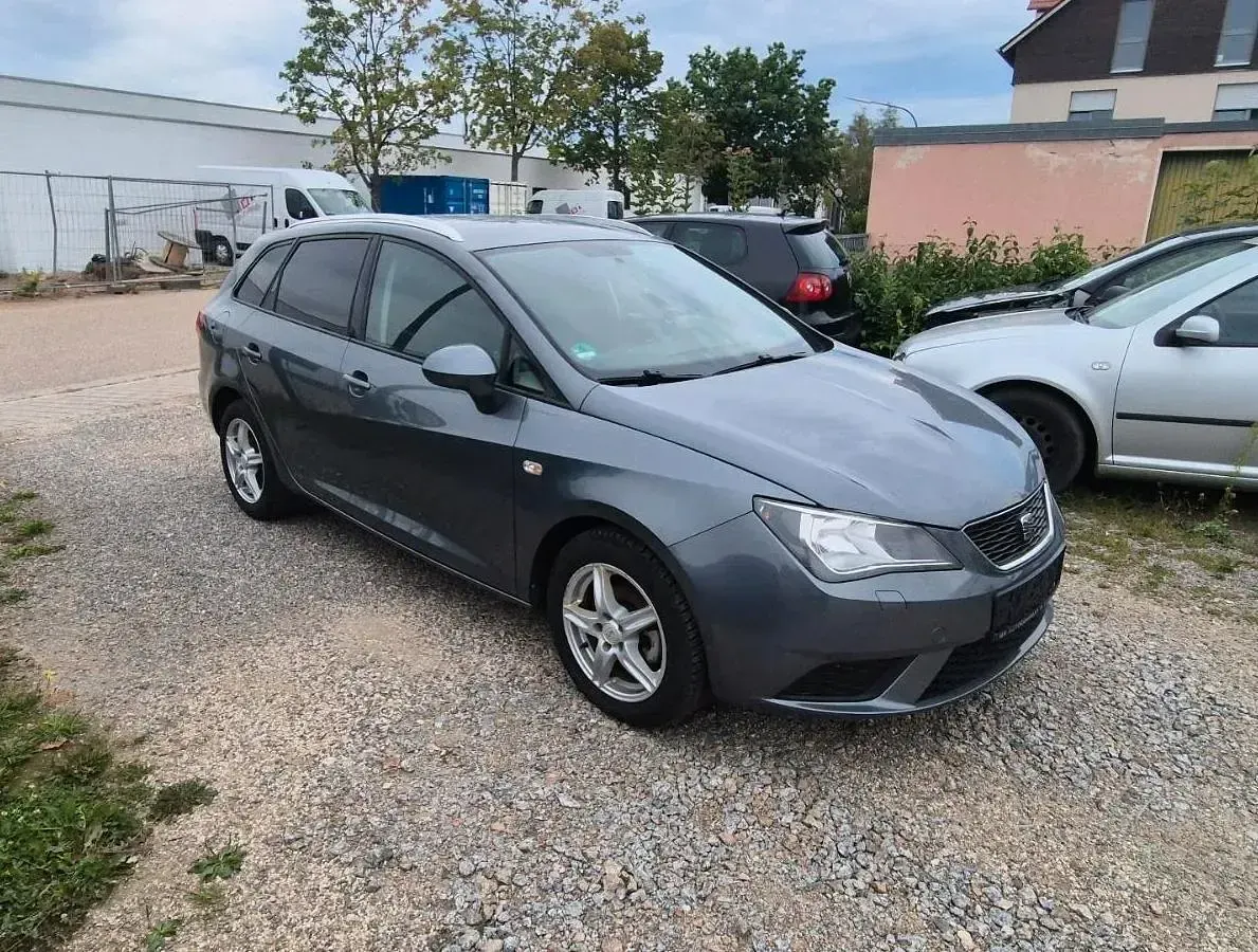 Gebraucht Seat Ibiza Style 70 PS (51 kW) 2013 Grau Kleinwagen