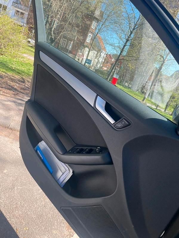 Gebraucht Audi A4 130 PS (95 kW) 2011 Braun Kombi