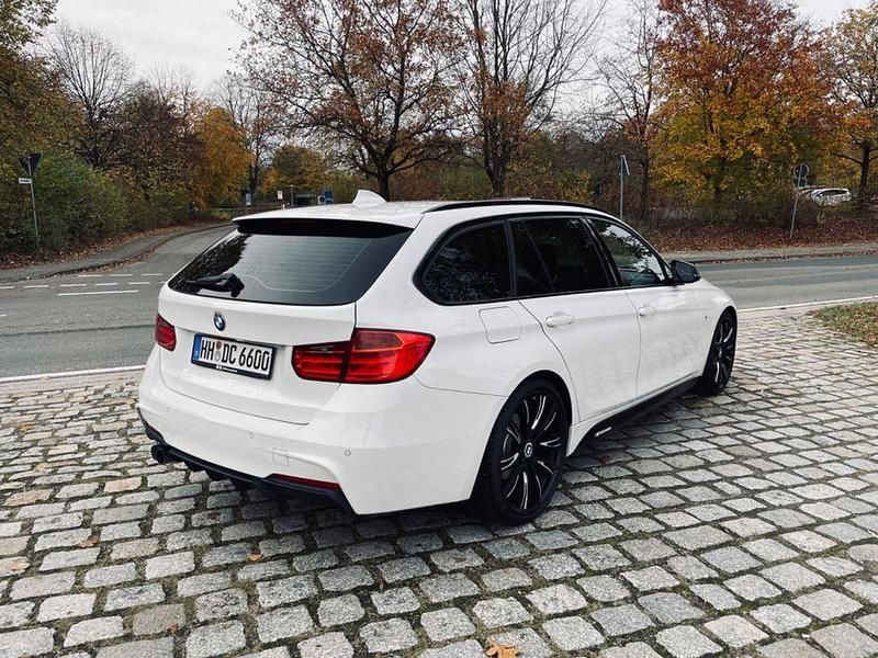Gebraucht BMW 318 M Performance 143 PS (105 kW) 2013 Weiß Kombi
