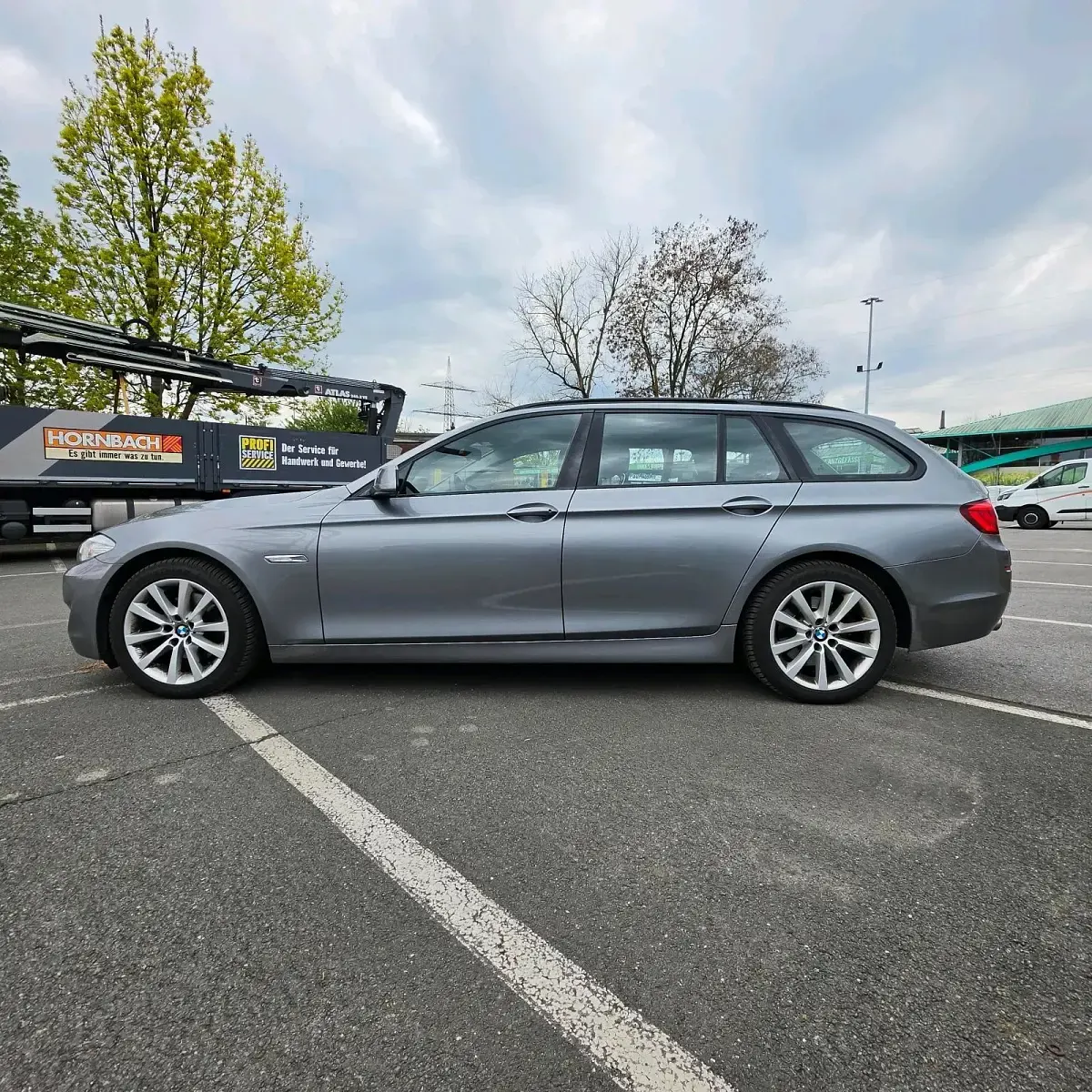 Gebraucht BMW 520 190 PS (139 kW) 2012 Grau Kombi