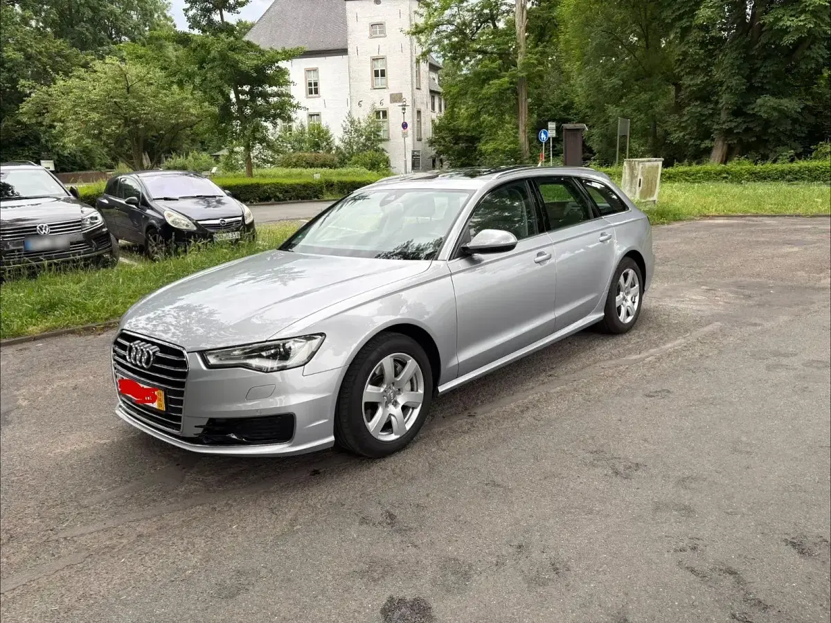 Gebraucht Audi A6 218 PS (160 kW) 2015 Silber Kombi