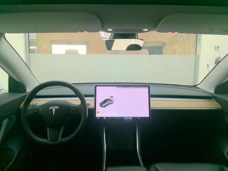 Gebraucht Tesla Model 3 Standard Range 225 kW (306 PS) 2020 Weiß Limousine