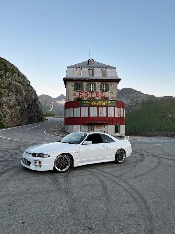 Gebraucht Nissan Skyline 2019 Weiß Limousine