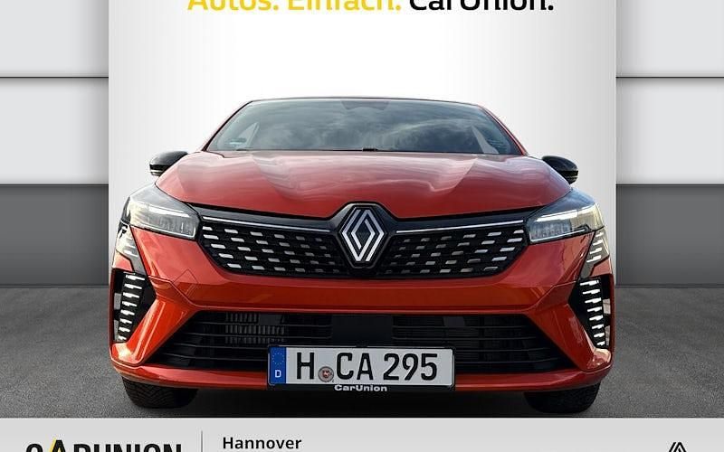 Gebraucht Renault Clio V Techno 91 PS (66 kW) 2025 Valenciaorange metallic Limousine