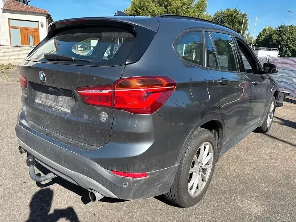 Gebraucht BMW X1 Advantage 190 PS (139 kW) 2017 Grau SUV