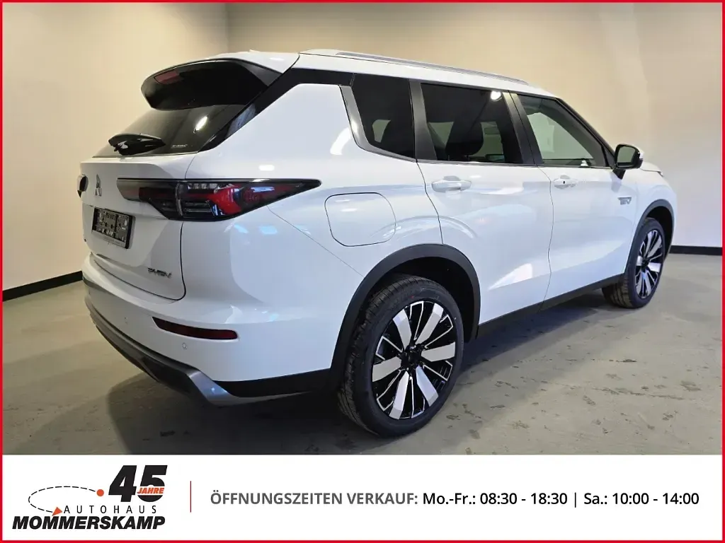 Gebraucht Mitsubishi Outlander P-HEV Edition+ 306 PS (225 kW) 2024 Weiss SUV