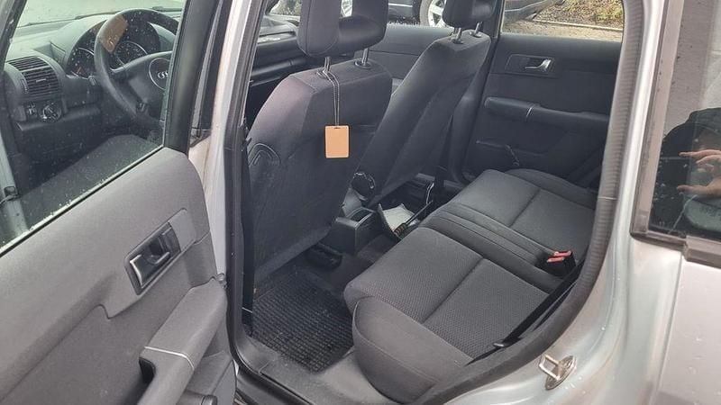 Usata Audi A2 75 CV (55 kW) 2003 Argento Utilitaria