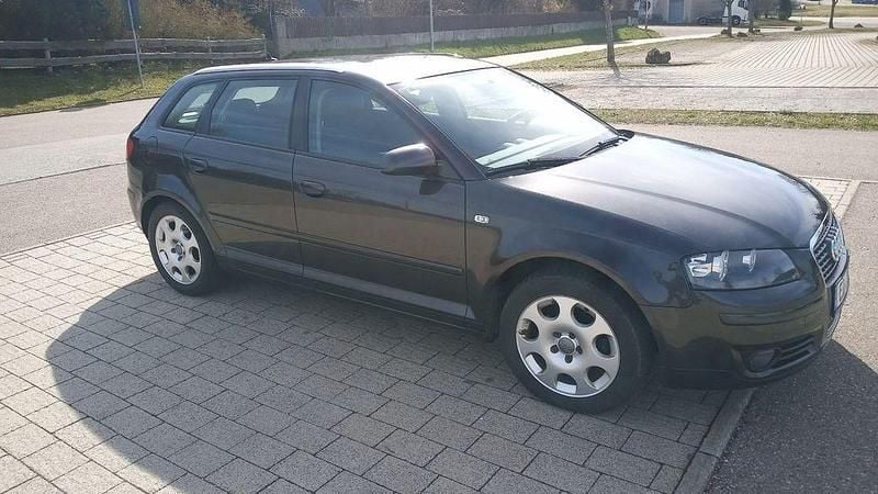 Gebraucht Audi A3 Attraction 105 PS (77 kW) 2008 Grau Kleinwagen