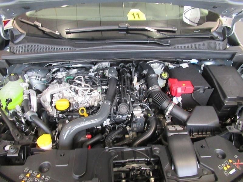 Używany Renault Captur Techno 158 KM (116 kW) 2022 Szary SUV
