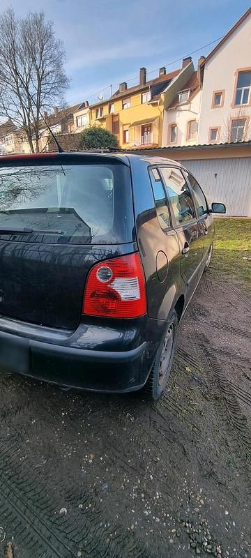 Gebraucht VW Polo 80 PS (58 kW) 2004 Schwarz Kleinwagen