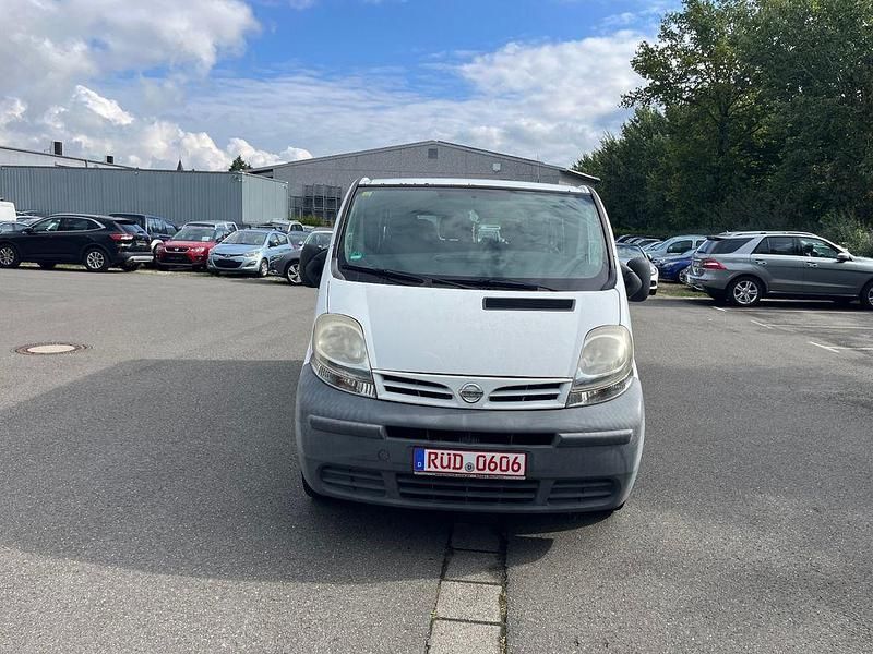 Gebraucht Nissan Primastar 101 PS (74 kW) 2003 Weiß Van / Kleinbus