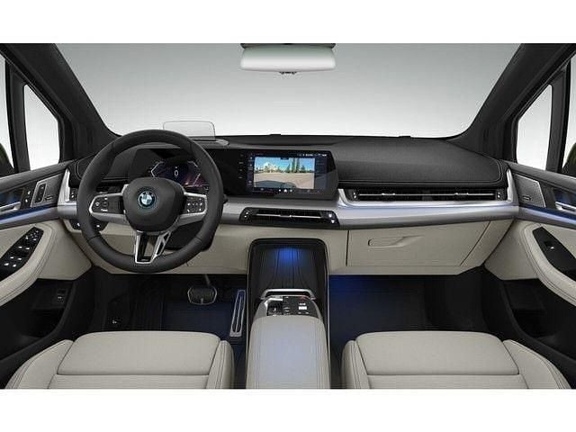Gebraucht BMW 230e Active Tourer Performance 150 PS (110 kW) 2024 Grün Van / Kleinbus