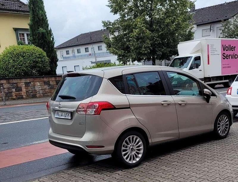 Gebraucht Ford B-MAX SYNC Edition 106 PS (77 kW) 2014 Bronze Van / Kleinbus
