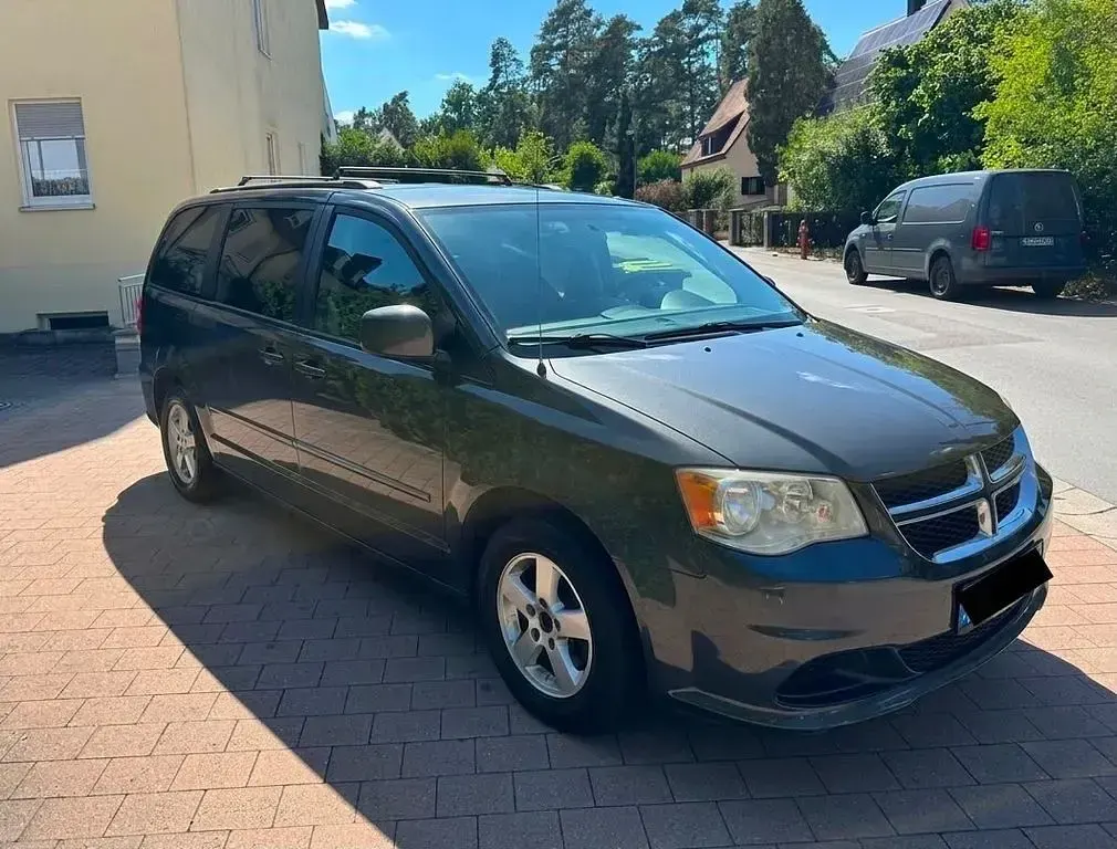 Gebraucht Dodge Grand Caravan 286 PS (210 kW) 2013 Schwarz Van / Kleinbus