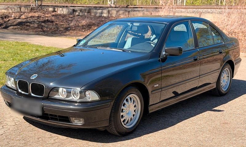 Gebraucht BMW 523 170 PS (125 kW) 1999 Schwarz Limousine