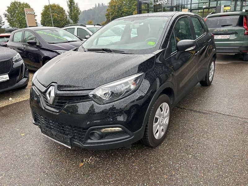 Black pearlschwarz (schwarz) Gebraucht 2017 Renault Captur Life SUV | 10.500 € (Fairer Preis) - Bild 1/4