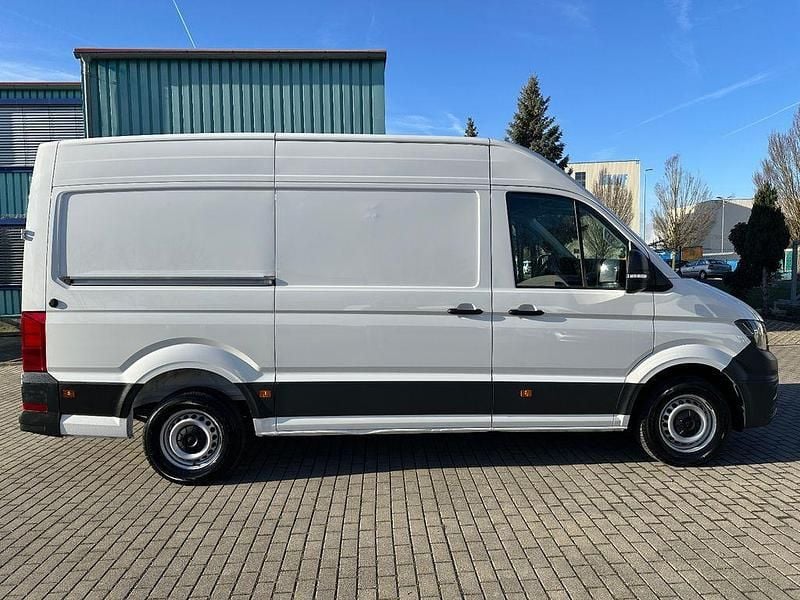 Gebraucht VW Crafter 140 PS (102 kW) 2023 Candyweiß Van
