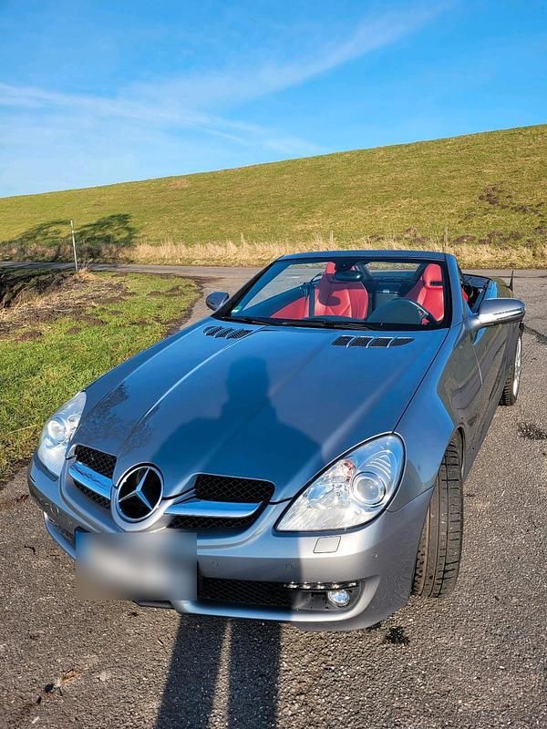 Gebraucht Mercedes SLK280 231 PS (169 kW) 2008 Silber Cabrio