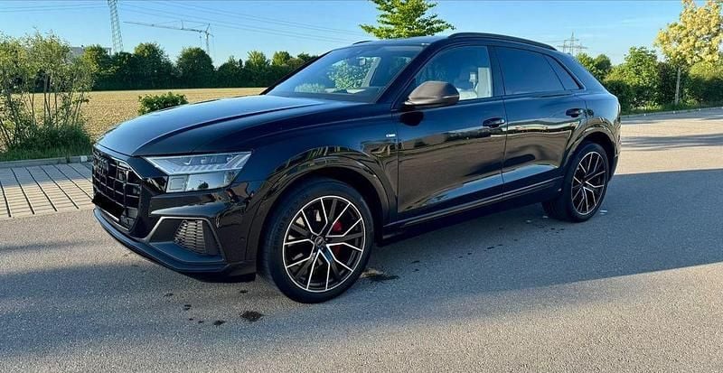 Gebraucht Audi Q8 S-Line 286 PS (210 kW) 2022 Schwarz SUV