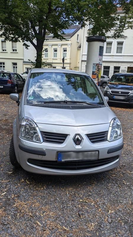 Silber Gebraucht 2007 Renault Modus Dynamique Van / Kleinbus | 1.600 € (Guter Preis) - Bild 1/4