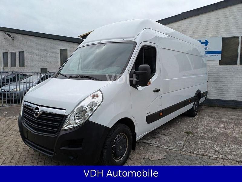 Gebraucht Opel Movano 131 PS (96 kW) 2017 Weiß Van / Kleinbus