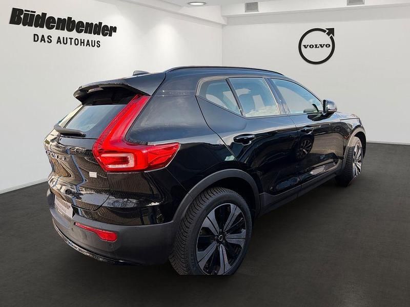 Gebraucht Volvo XC40 Core 169 kW (231 PS) 2023 Schwarz SUV